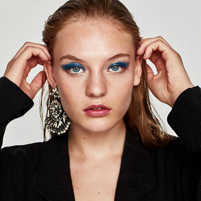 New Hot sale 2017 Fashion Statement Jewelry Vintage Crystal Big Pendant Dangle Earrings For Women Wholesale Factory Price F50312
New Hot sale 2017 Fashion Statement Jewelry Vintage Crystal Big Pendant Dangle Earrings For Women Wholesale Factory Price F50312