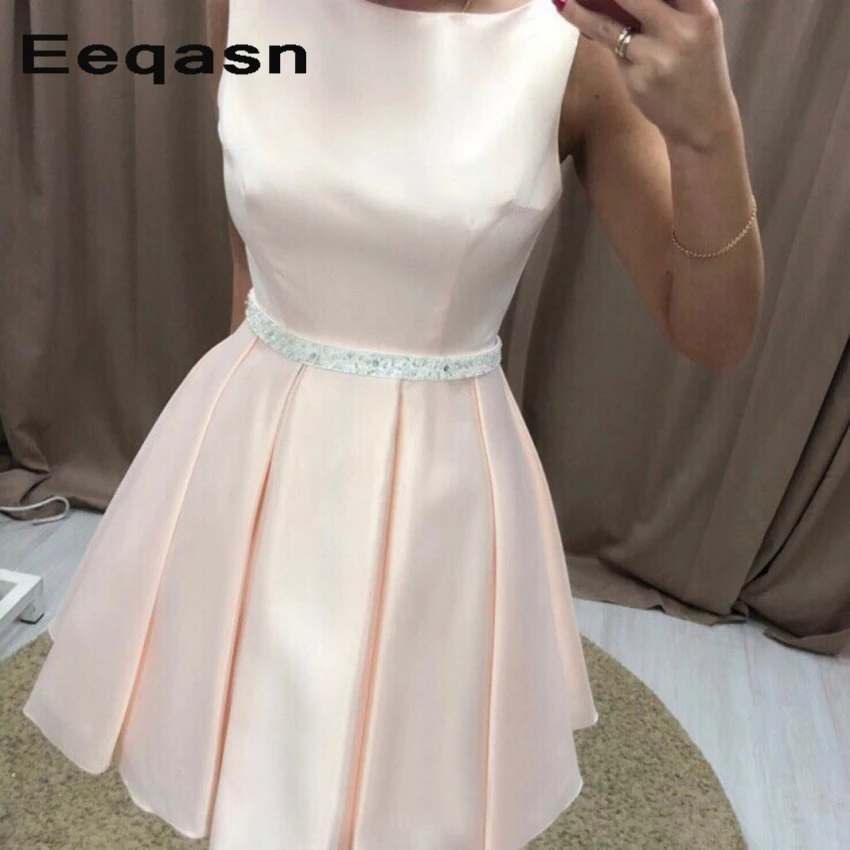 Sexy White Short Cocktail Dresses 2019 Knee Length Crystal Belt A Line Prom Party Dress Semi Formal Dress vestido coctel
Sexy White Short Cocktail Dresses 2019 Knee Length Crystal Belt A Line Prom Party Dress Semi Formal Dress vestido coctel
