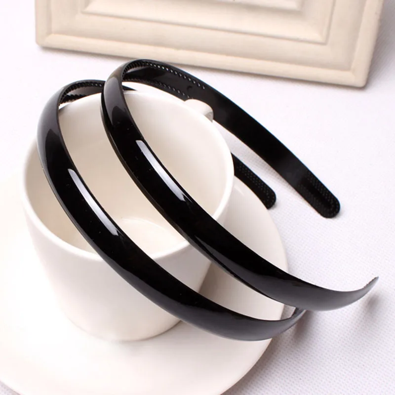 Fashion Simple Ladies Pure Black Plastic Headband Headband Hair Accessories Alice Hair Band
Fashion Simple Ladies Pure Black Plastic Headband Headband Hair Accessories Alice Hair Band