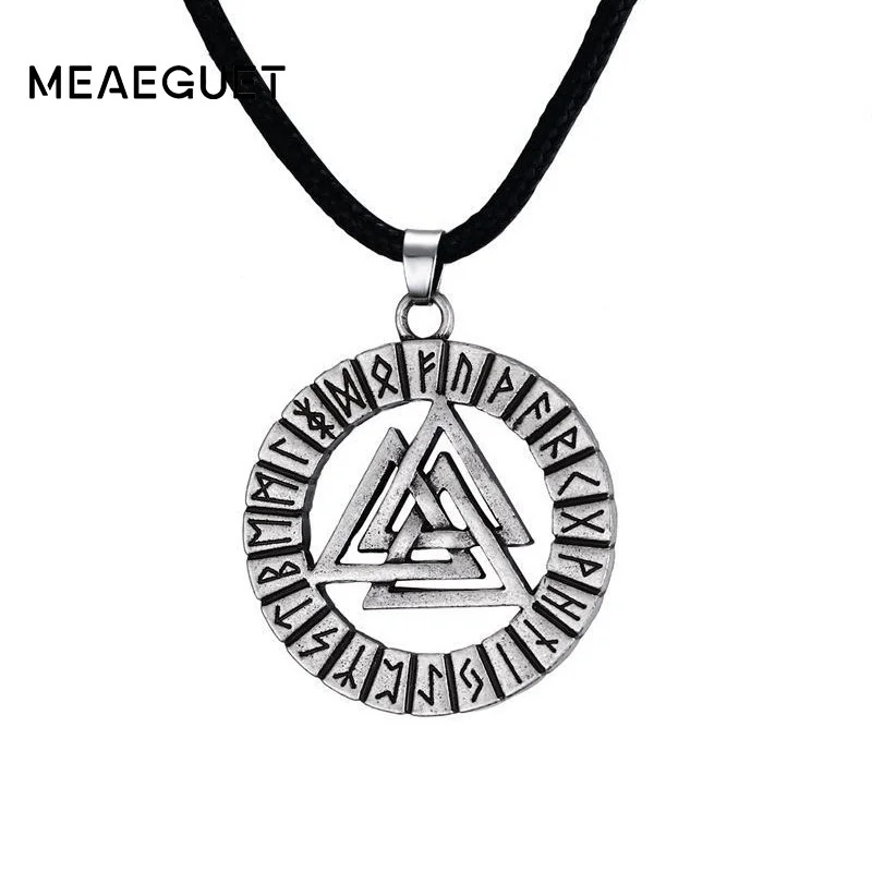 Pagan Amulet Pendant Ancient Silver Men Necklace Scandinavian Viking Odin 's Symbol Viking Warrior Slavic Norway Valknut Jewelry
Pagan Amulet Pendant Ancient Silver Men Necklace Scandinavian Viking Odin 's Symbol Viking Warrior Slavic Norway Valknut Jewelry