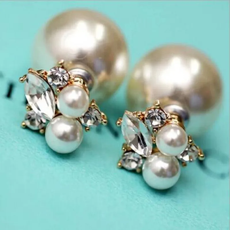 KUNIU Trendy Fashion Hot Selling Earring Double Sided Shining Pearl Stud Earrings Big Pearl Earring For Women Jewelry
KUNIU Trendy Fashion Hot Selling Earring Double Sided Shining Pearl Stud Earrings Big Pearl Earring For Women Jewelry