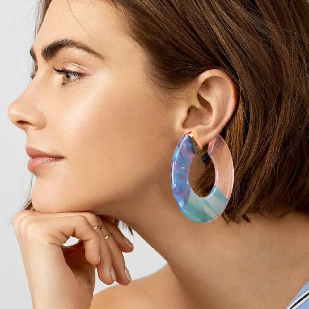 2019 New Multicolor Statement Earrings Acrylic Big Hollow Round Circle Geometry Resin Open C Hoop Earrings Women Beach Jewelry
2019 New Multicolor Statement Earrings Acrylic Big Hollow Round Circle Geometry Resin Open C Hoop Earrings Women Beach Jewelry