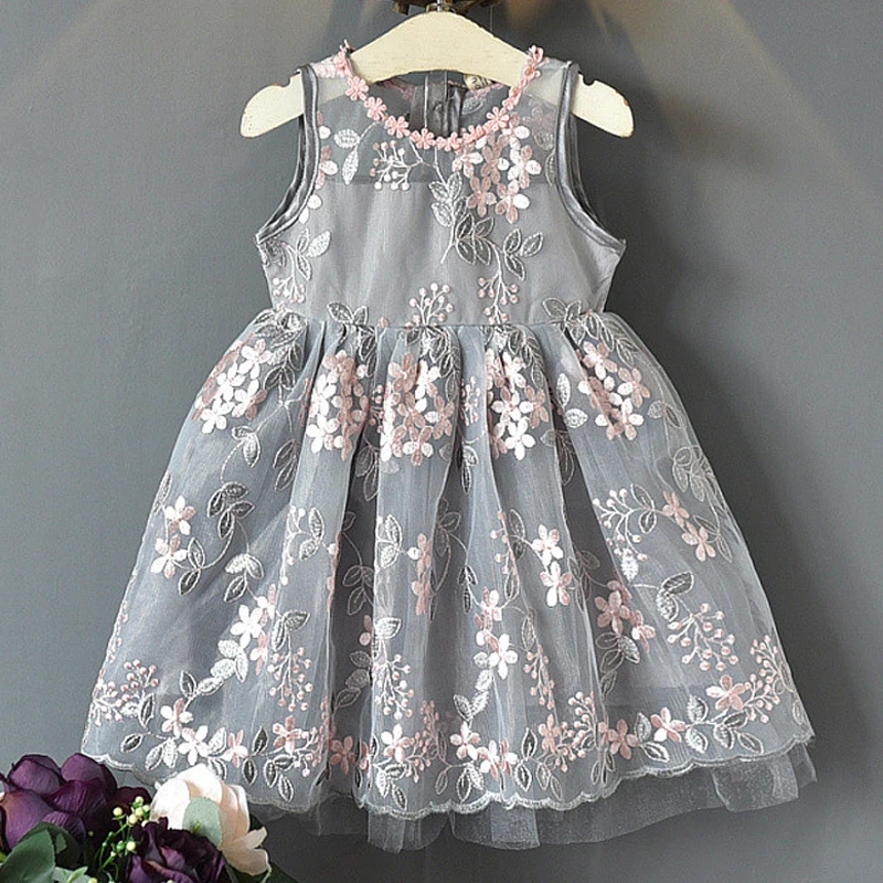 Girls Dresses 2019 Summer Explosive Kids Children's Fashion Fluffy Embroidered Sleeveless Lace Princess Dress
Girls Dresses 2019 Summer Explosive Kids Children's Fashion Fluffy Embroidered Sleeveless Lace Princess Dress