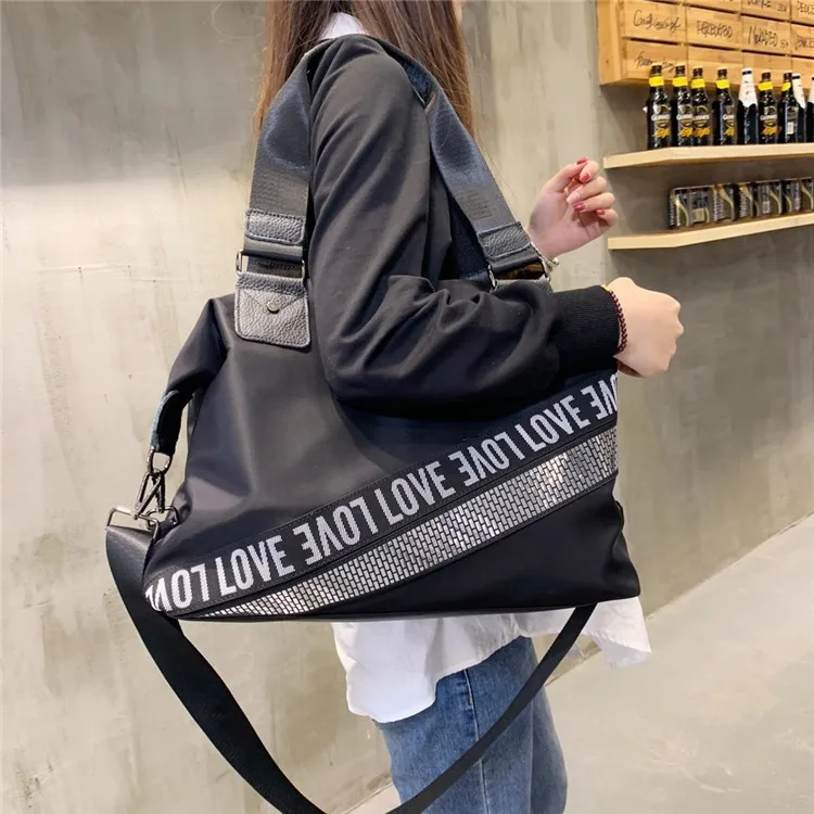 2019 Travel Bag Female Portable Shoulder Bag Luggage Bag Korean Version Large Capacity Oxford Cloth Bag Light Duffle Fitness Bag
2019 Travel Bag Female Portable Shoulder Bag Luggage Bag Korean Version Large Capacity Oxford Cloth Bag Light Duffle Fitness Bag