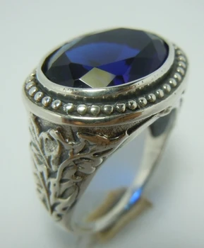 6.6 CT sapphire gems carved romantic figure personality fashion beautiful ancient silver ring
6.6 CT sapphire gems carved romantic figure personality fashion beautiful ancient silver ring
