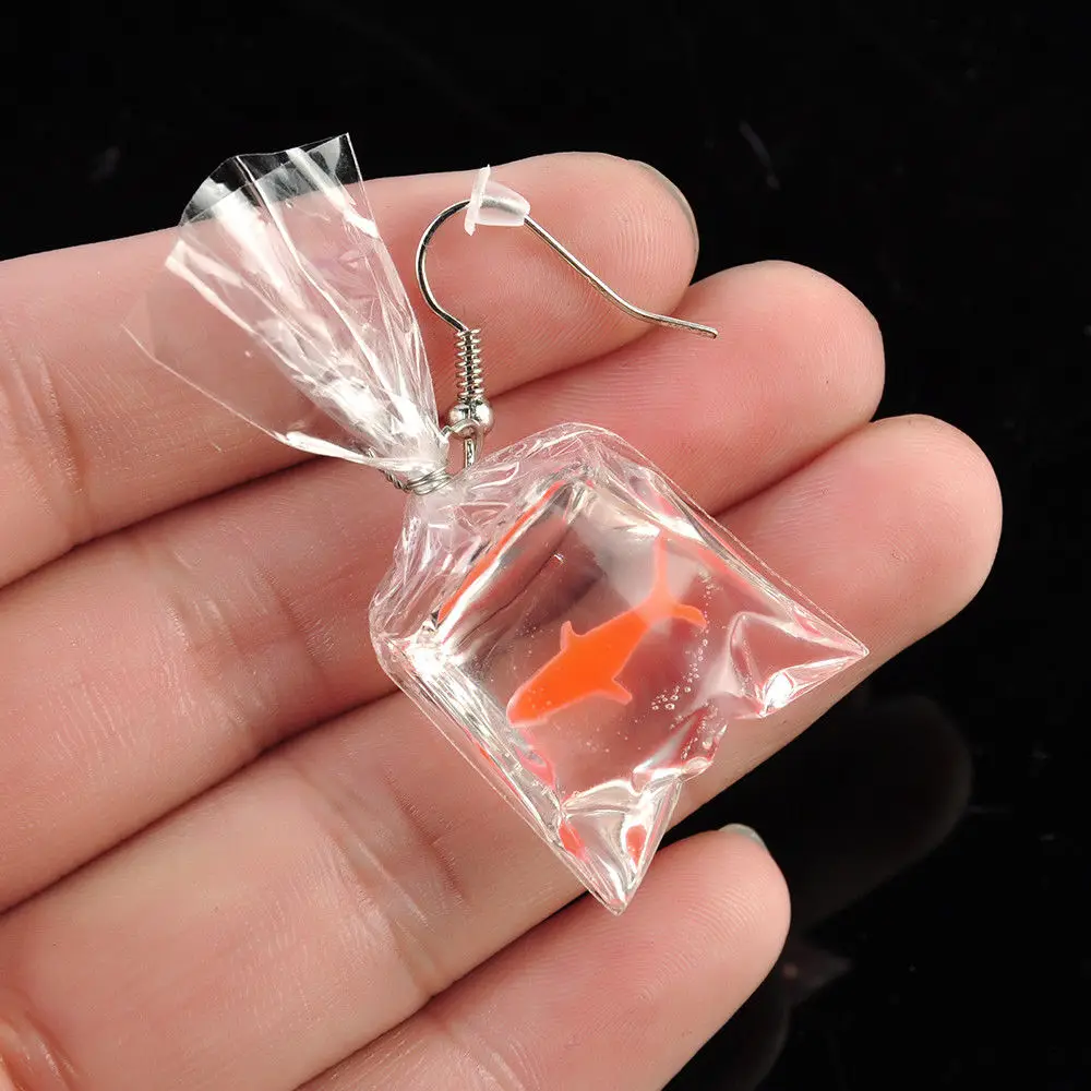 1PAIR Kawaii Cartoon Resin Goldfish Imitation Water Bag Shape Fashion Charms Earrings matching dress skirts T-shirts
1PAIR Kawaii Cartoon Resin Goldfish Imitation Water Bag Shape Fashion Charms Earrings matching dress skirts T-shirts