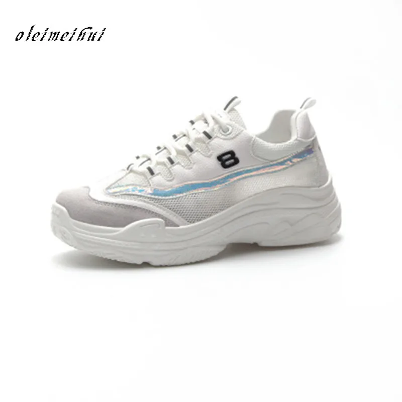 Breathable Air Mesh Women Casual Shoes 2018 Spring Women Sneakers Shoes Fashion Lace Up Flat Outdoor Shoes Ladies tenis feminino
Breathable Air Mesh Women Casual Shoes 2018 Spring Women Sneakers Shoes Fashion Lace Up Flat Outdoor Shoes Ladies tenis feminino