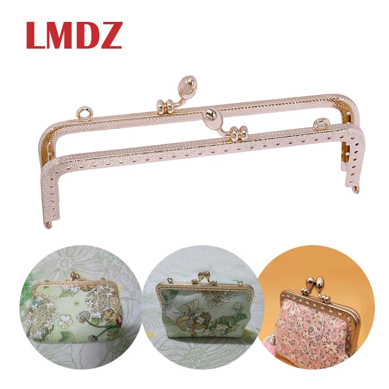 LMDZ 1Pcs DIY Rose red Flower Bud Head Metal Purse Frame Handle Kiss Clasp Lock for Bag Sewing Craft Bag Parts and Accessories
LMDZ 1Pcs DIY Rose red Flower Bud Head Metal Purse Frame Handle Kiss Clasp Lock for Bag Sewing Craft Bag Parts and Accessories