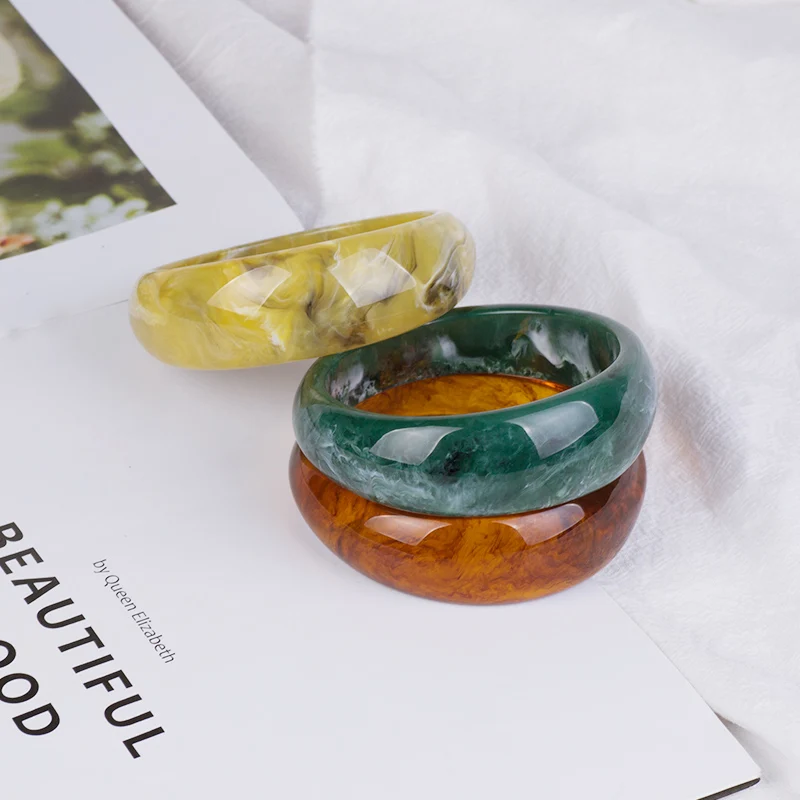 GuanLong Trendy Fashion Resin Cuff Bracelets Bangles for Women Acrylic Vintage Simple Charm Geometric Bracelet Jewelry Female (3)