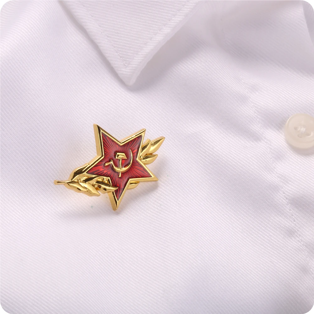 Значок с символом холодной войны советский СССР красный Звездный серп