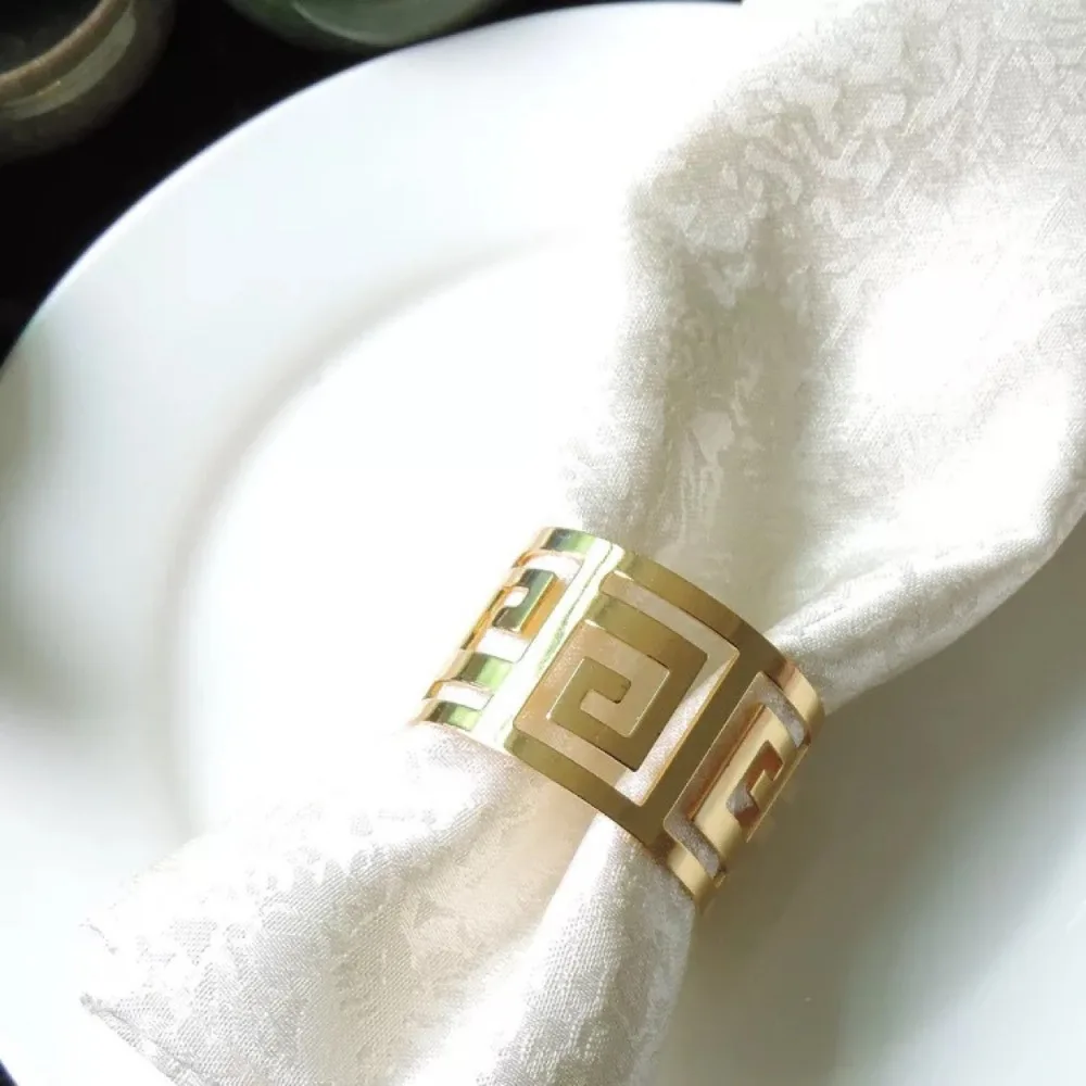 6PCS Hotel Napkin Circle Sample Room Restaurant Western Meal Napkin Circle Hollow Back Word Pattern Restaurant Buckle Gold/Silv
6PCS Hotel Napkin Circle Sample Room Restaurant Western Meal Napkin Circle Hollow Back Word Pattern Restaurant Buckle Gold/Silv