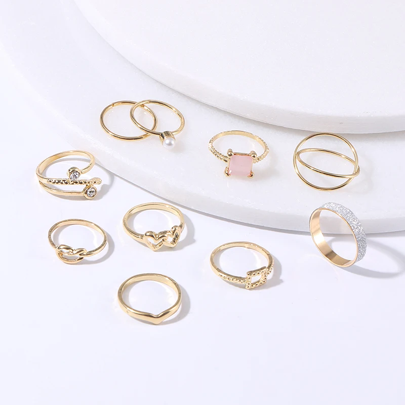 KOMi 10PCS/SET Bohemian Vintage Gold Geometric Knuckle Joint Ring Set for Women Crystal Personality Ring Set Jewelry Gift B10112
KOMi 10PCS/SET Bohemian Vintage Gold Geometric Knuckle Joint Ring Set for Women Crystal Personality Ring Set Jewelry Gift B10112