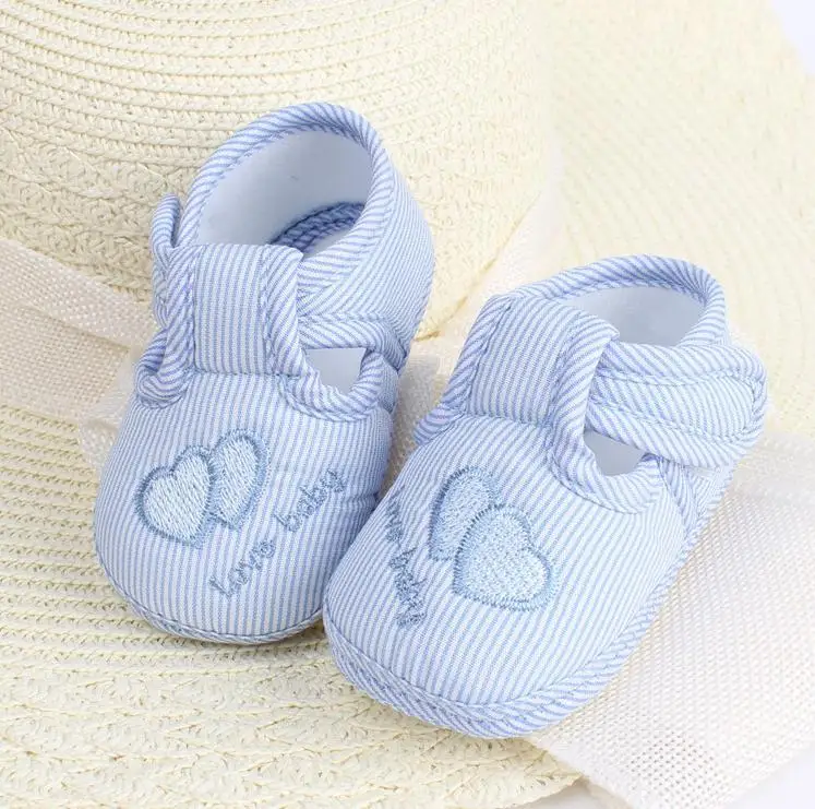 Soft Cottton Toddler Newborn Baby Shoes Girls Boys Anti-slip Toddler Girls Shoes Heart Shape Baby First Walkers 3 Color
Soft Cottton Toddler Newborn Baby Shoes Girls Boys Anti-slip Toddler Girls Shoes Heart Shape Baby First Walkers 3 Color