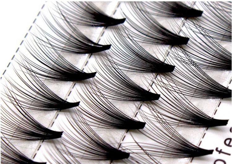 HBZGTLAD 1box 20D Natrual faux mink hair silk lashes 0.07 thickness eyelash extensions false mink eyelash extensions fake lashes
HBZGTLAD 1box 20D Natrual faux mink hair silk lashes 0.07 thickness eyelash extensions false mink eyelash extensions fake lashes