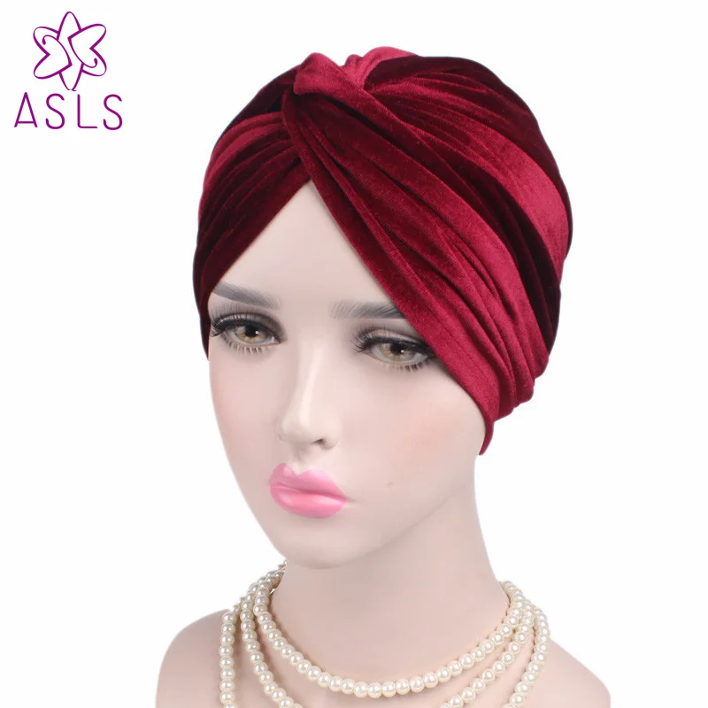 New Hot sale Soft Velvet Twist Turban Headwrap Women Knotted Luxury Headband cap 8 color For Cancer Hair Loss Ladies turban 
New Hot sale Soft Velvet Twist Turban Headwrap Women Knotted Luxury Headband cap 8 color For Cancer Hair Loss Ladies turban