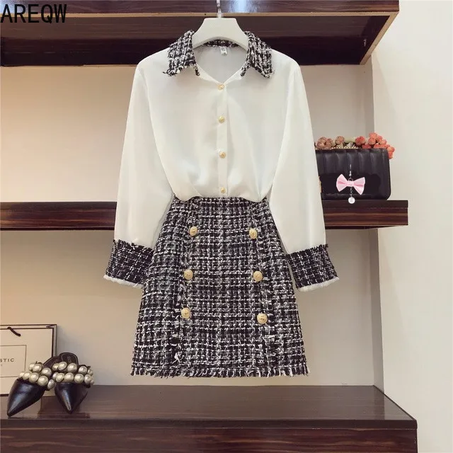 2019 Autumn Women Long Sleeves Turn-down Collar Shirts + Tweed Button Design Slim Skirt 2 pcs sets Female Fashion Suits
2019 Autumn Women Long Sleeves Turn-down Collar Shirts + Tweed Button Design Slim Skirt 2 pcs sets Female Fashion Suits
