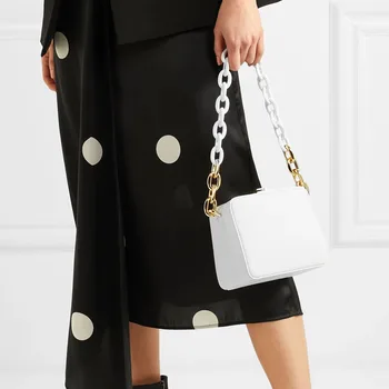 Bag female 2020 new net red designer niche fashion wild single shoulder acrylic chain portable box bag
Bag female 2020 new net red designer niche fashion wild single shoulder acrylic chain portable box bag