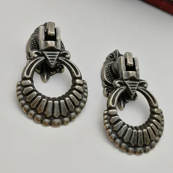 5pcs Durable Door Handles Antique Kitchen Cabinet Handles Vintage Handles Knobs and Pulls Metal Furniture Handles Drawer Pulls
5pcs Durable Door Handles Antique Kitchen Cabinet Handles Vintage Handles Knobs and Pulls Metal Furniture Handles Drawer Pulls