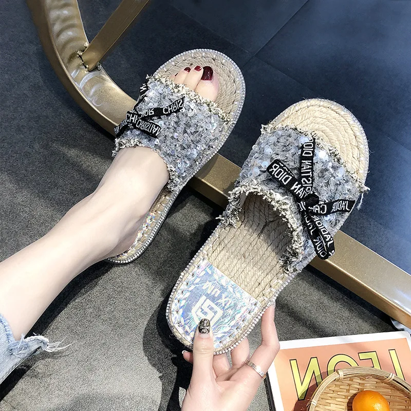 2019 Women Summer Home Slippers Bow Flip Flops Peep Toe Sandals Sequins Glitter Sandals Platform Ladies Shoes Zapatos Mujer
2019 Women Summer Home Slippers Bow Flip Flops Peep Toe Sandals Sequins Glitter Sandals Platform Ladies Shoes Zapatos Mujer