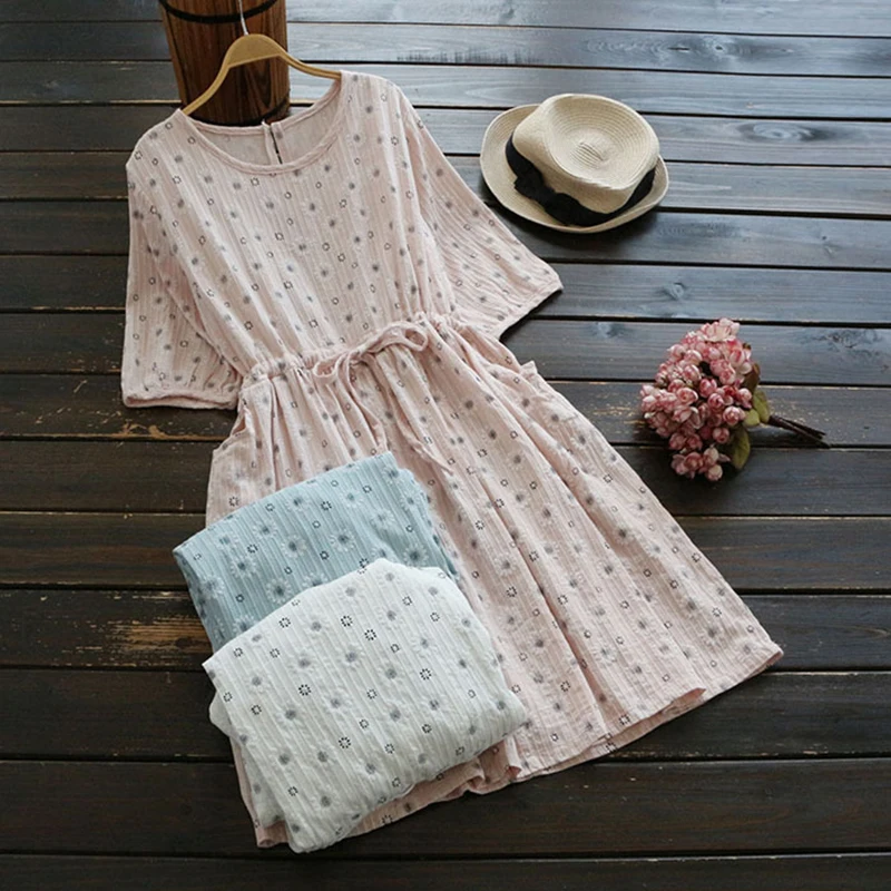 New Summer dress Mori Girl Cotton Linen dresses women's Daisy Printed Casual Loose Short sleeve A-line dress
New Summer dress Mori Girl Cotton Linen dresses women's Daisy Printed Casual Loose Short sleeve A-line dress