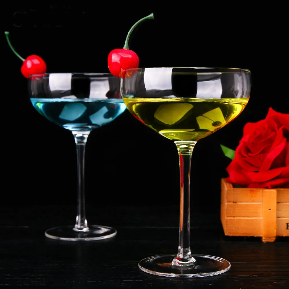 2pcs Cocktail Crystal Glass Cup Creative Flying Saucer Margaret Cups Wine Goblet Shot Birthday Christmas Gift Utensil
2pcs Cocktail Crystal Glass Cup Creative Flying Saucer Margaret Cups Wine Goblet Shot Birthday Christmas Gift Utensil