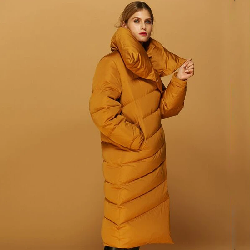High Quality 2018 New Women's Winter Coat Long Outwear 90% White Duck Down Parka Womens Down Jackets
High Quality 2018 New Women's Winter Coat Long Outwear 90% White Duck Down Parka Womens Down Jackets