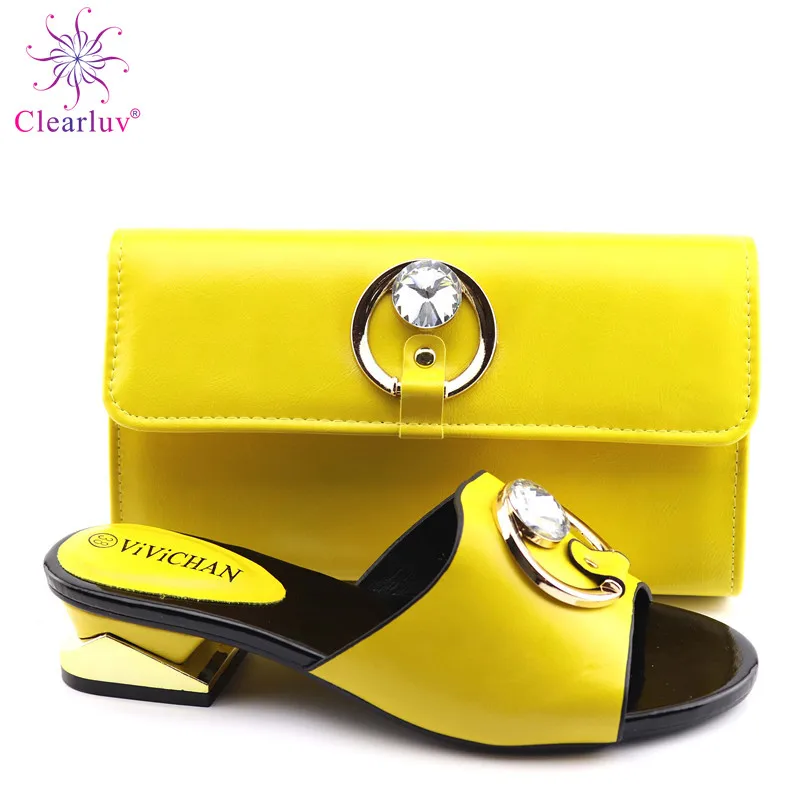 Italian nice Matching Shoe and Bags Set African Shoes and Matching Bags Italian top selling Nigerian Party
Italian nice Matching Shoe and Bags Set African Shoes and Matching Bags Italian top selling Nigerian Party