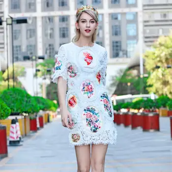 Women Runway Dress 2019 High Quality Spring Summer O-Neck Half Sleeve Lace Dress Elegant Ladies Dresses Vestidos NP0135N
Women Runway Dress 2019 High Quality Spring Summer O-Neck Half Sleeve Lace Dress Elegant Ladies Dresses Vestidos NP0135N