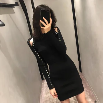 2018 New Long Sleeve Buckles Sweater Dress Women Full O-neck Slim Knee-length Knit Black Dress Opening and Closing By Buckles
2018 New Long Sleeve Buckles Sweater Dress Women Full O-neck Slim Knee-length Knit Black Dress Opening and Closing By Buckles