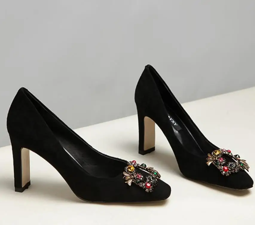 Spring and fall 2019 new fashion rhinestone versatile matching shallow square women's shoes
Spring and fall 2019 new fashion rhinestone versatile matching shallow square women's shoes