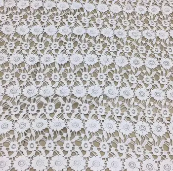 5Yards White African Lace fabric Hot Sell Mesh Plain African Cord Lace Guipure Lace Fabrics For Wedding Dress High Quality
5Yards White African Lace fabric Hot Sell Mesh Plain African Cord Lace Guipure Lace Fabrics For Wedding Dress High Quality