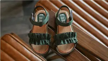 2018 Summer New Korean Girl Sandals Child Baby Girl Princess Shoes Big Wild Roman shoes 
2018 Summer New Korean Girl Sandals Child Baby Girl Princess Shoes Big Wild Roman shoes