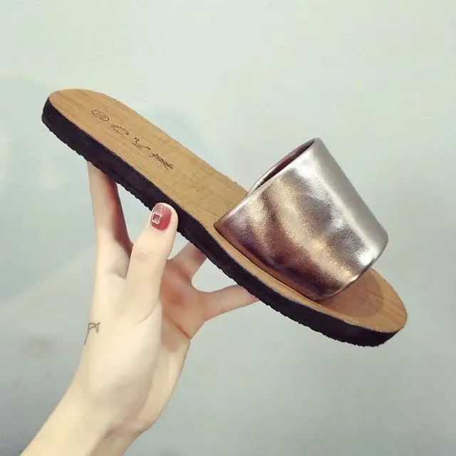 Female Slippers Summer Solid New Women Shoes Open Toe Flat with Women Sandals Sandy Beach Outside Slides 2019 Casual Simple
Female Slippers Summer Solid New Women Shoes Open Toe Flat with Women Sandals Sandy Beach Outside Slides 2019 Casual Simple