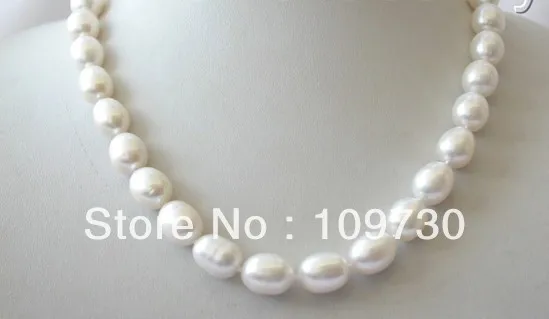 Jewelry 001631 stunning big 13mm baroque white freshwater cultured pearl necklace
Jewelry 001631 stunning big 13mm baroque white freshwater cultured pearl necklace