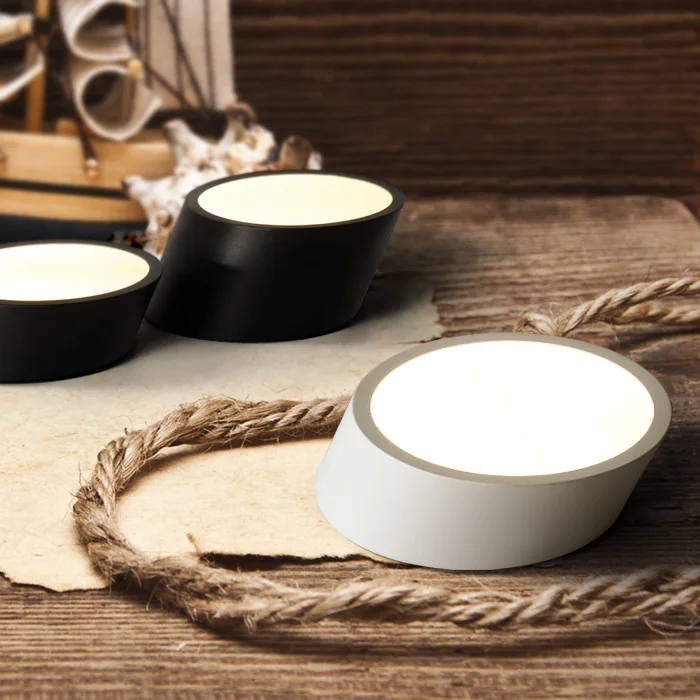 Modern Round Led Ceiling Light Personalized Modern Minimalist Bedroom Corridor Balcony Lighting Creative Study Lighting
Modern Round Led Ceiling Light Personalized Modern Minimalist Bedroom Corridor Balcony Lighting Creative Study Lighting