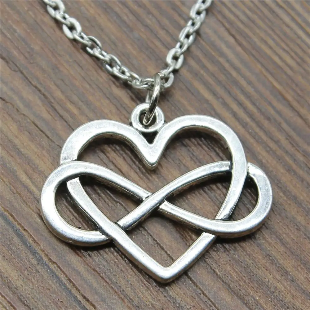 2019 New Fashion 27x22mm Antique Silver Plated Infinity Love Heart Pendant Necklace Jewelry For Women
2019 New Fashion 27x22mm Antique Silver Plated Infinity Love Heart Pendant Necklace Jewelry For Women