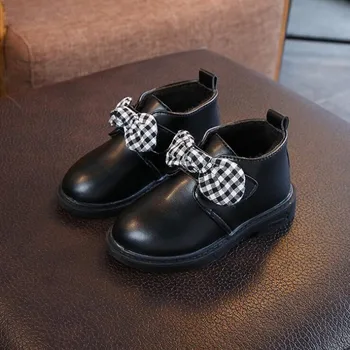 2019 winter girls new leather waterproof non-slip Martin boots children snow boots brand girls rubber boots fashion sports shoes
2019 winter girls new leather waterproof non-slip Martin boots children snow boots brand girls rubber boots fashion sports shoes