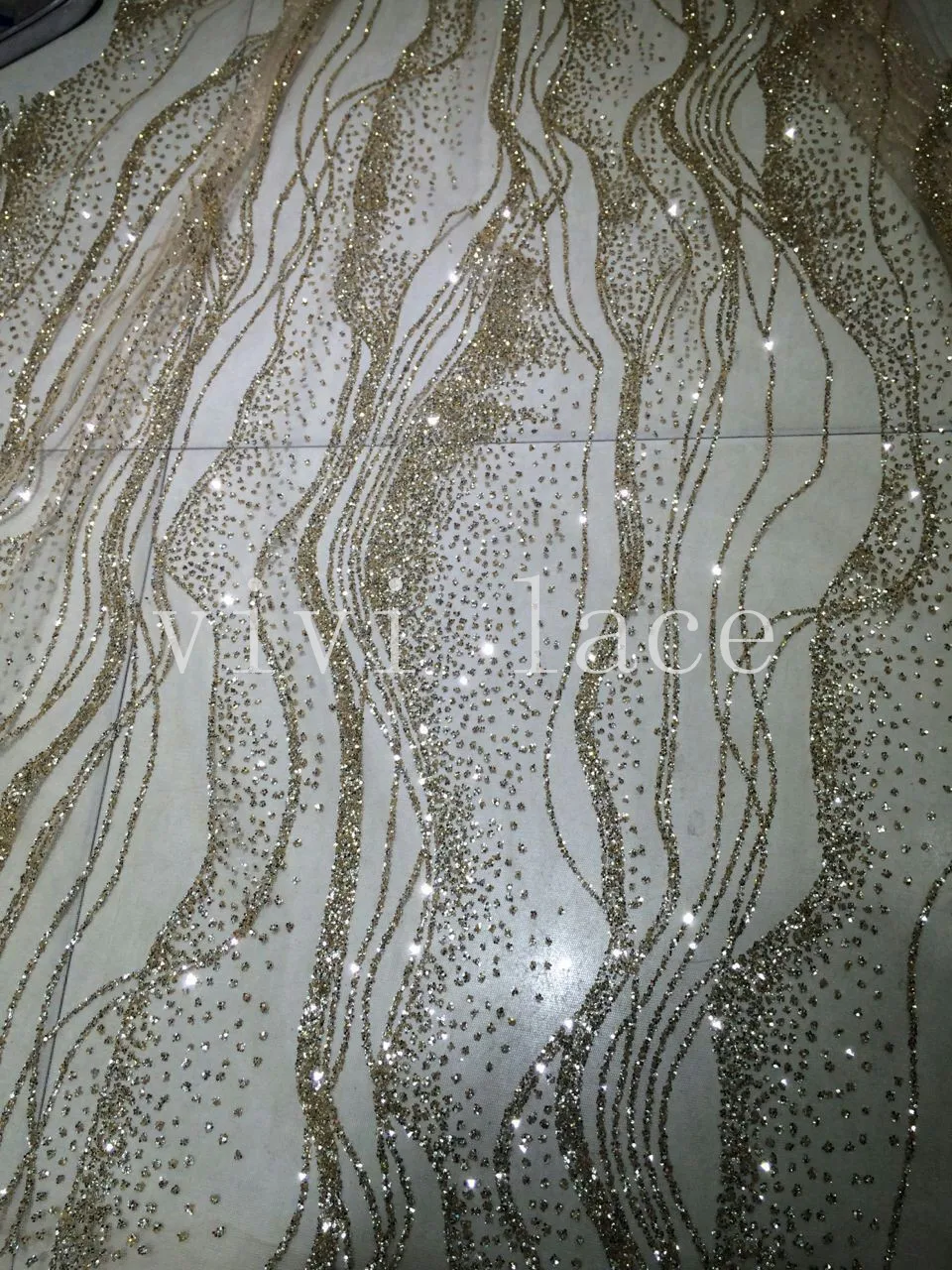 F182 champagne NO. 64 water pattern hand print Glued glitter sparkle african india mesh tulle for wedding/evening dress
F182 champagne NO. 64 water pattern hand print Glued glitter sparkle african india mesh tulle for wedding/evening dress