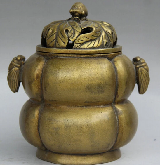 309@g++6" Marked Chinese Palace Copper Leaf Cicada Vilc Handle Incense Burner Censer statue
309@g++6" Marked Chinese Palace Copper Leaf Cicada Vilc Handle Incense Burner Censer statue