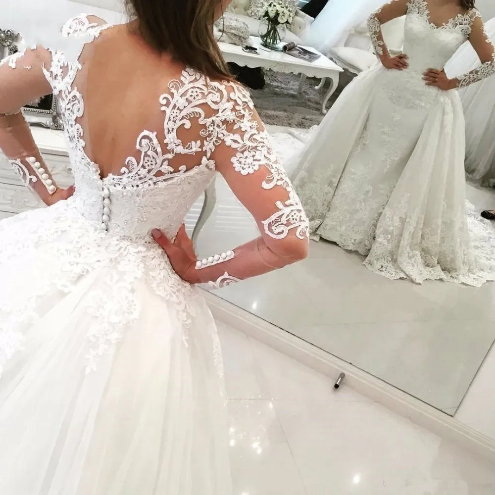 Charming v-neck Appliques Lace White Tulles mermaid long sleeve wedding dress detachable train bride Bridal Gown Wedding gown
Charming v-neck Appliques Lace White Tulles mermaid long sleeve wedding dress detachable train bride Bridal Gown Wedding gown