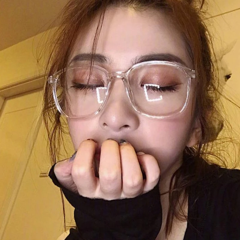 Fashionable transparent round glasses transparent frame women's men's glasses frame nerd optical frames transparent Oculos
Fashionable transparent round glasses transparent frame women's men's glasses frame nerd optical frames transparent Oculos