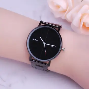 Unisex Fashion No Numbers Scale Round Dial Calendar Quartz Office Wrist Watch man women Watch casual
Unisex Fashion No Numbers Scale Round Dial Calendar Quartz Office Wrist Watch man women Watch casual