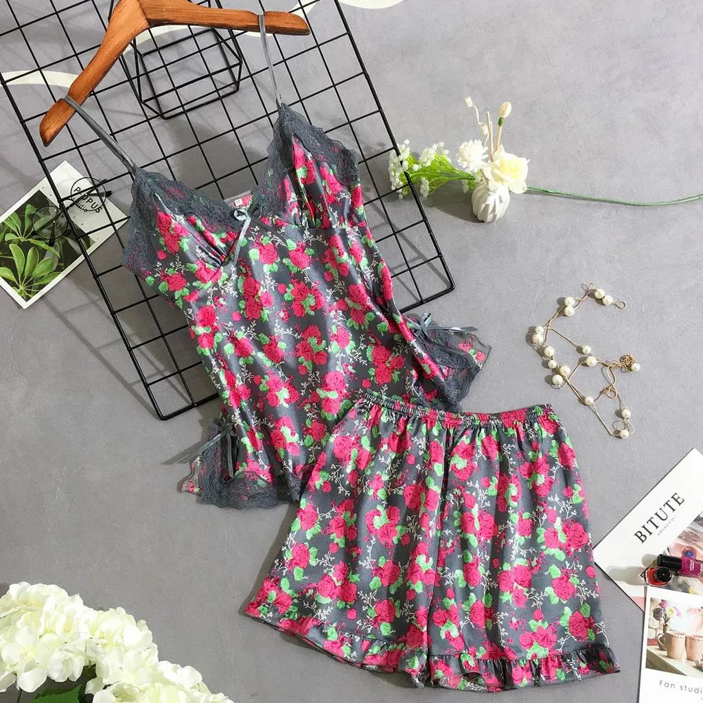 New Spring Womens Sexy Sleepwear Set Satin Sling Sleepwear Lingerie Lace Bowknot Nightdress Underwear seksi bayan gecelikler
New Spring Womens Sexy Sleepwear Set Satin Sling Sleepwear Lingerie Lace Bowknot Nightdress Underwear seksi bayan gecelikler