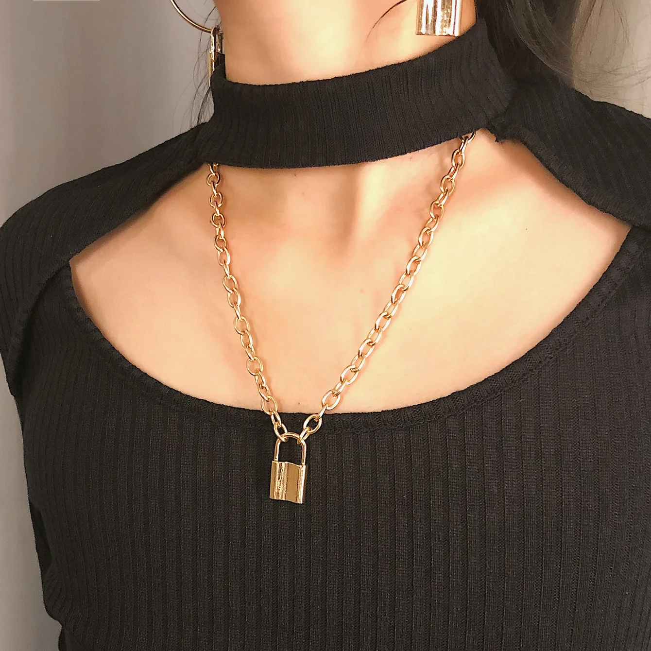 GOLD SILVER Punk Rock/ Hiphop Necklace for Men Women Stainless Steel Rolo Cable Chain Necklace Friendship Gifts Personalized
GOLD SILVER Punk Rock/ Hiphop Necklace for Men Women Stainless Steel Rolo Cable Chain Necklace Friendship Gifts Personalized