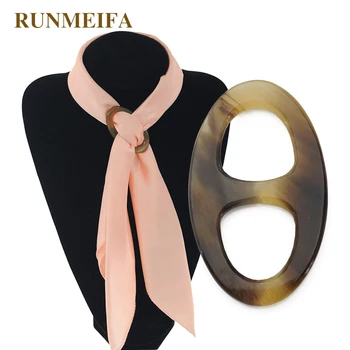 RUNMEIFA Jewel The Cylinder Pig Nose Shaped Buckle Ring Shaped Scarf Natural Ox Horn Scarf Buckle Environmental Free Shipping
RUNMEIFA Jewel The Cylinder Pig Nose Shaped Buckle Ring Shaped Scarf Natural Ox Horn Scarf Buckle Environmental Free Shipping