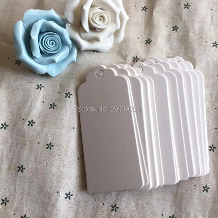 Free shipping 300 pcs a lot 4x9cm blank white paper tags/shape cutting tag/garment hang tag/gift packing labels printing/card
Free shipping 300 pcs a lot 4x9cm blank white paper tags/shape cutting tag/garment hang tag/gift packing labels printing/card