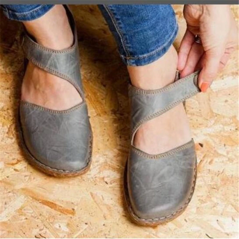 2019 Women flat Big Size 34-43 shoes woman Spring Autumn Genuine Leather Sneakers Women White Shoes Fashion Buckle Strap Shoes
2019 Women flat Big Size 34-43 shoes woman Spring Autumn Genuine Leather Sneakers Women White Shoes Fashion Buckle Strap Shoes