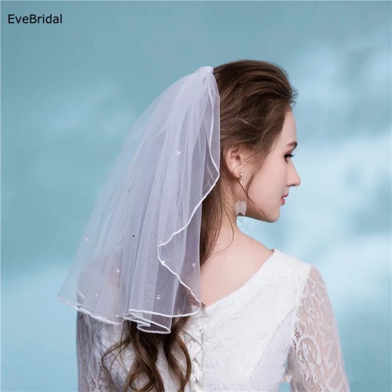 1 Layer white Ivory Crystals Shoulder Length Satin Ribbon Edge Wedding Bridal Veil with Comb
1 Layer white Ivory Crystals Shoulder Length Satin Ribbon Edge Wedding Bridal Veil with Comb
