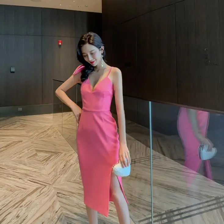 2019 New Sexy V-neck One Shoulder Bow Knot Midi Dress Spaghetti Strap Split Ladies Dress Summer Party Vestidos
2019 New Sexy V-neck One Shoulder Bow Knot Midi Dress Spaghetti Strap Split Ladies Dress Summer Party Vestidos