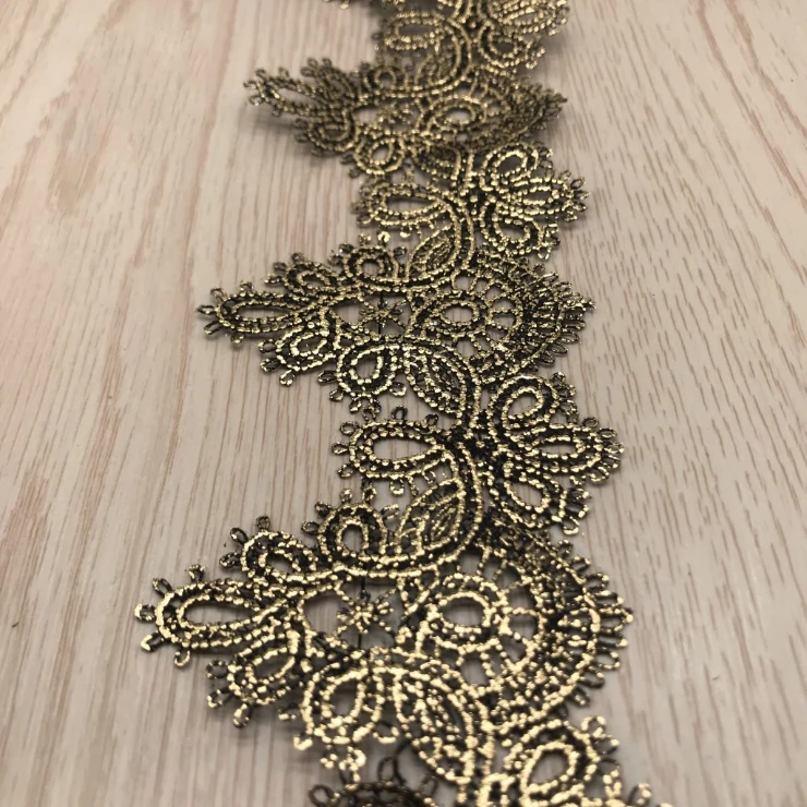 1 Yard Retro Style Dark Gold Embroidered Rose Flower Lace Trims 3.7cm/6.2cm Wide Lace Accessories Trim Fabric for DIY Clothing
1 Yard Retro Style Dark Gold Embroidered Rose Flower Lace Trims 3.7cm/6.2cm Wide Lace Accessories Trim Fabric for DIY Clothing